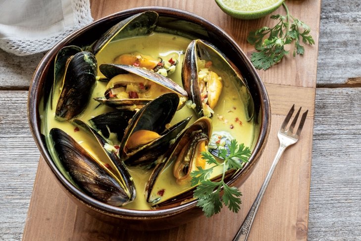 Curry Steamed Mussels